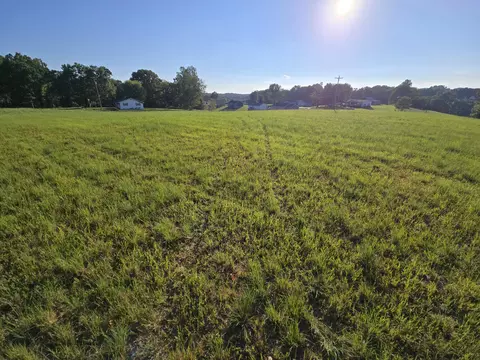 9999 Keavy Rd, London, KY 40744