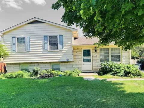 258 S Eagle Creek Dr, Lexington, KY 40515