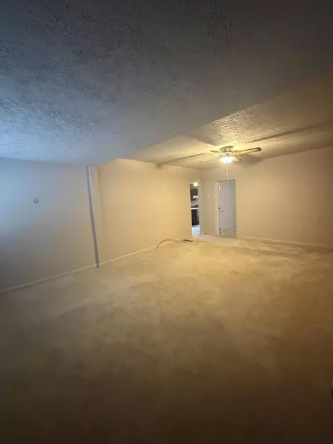 Living - 175 Maggard St, Benham, KY 40807 photo 8 of 14