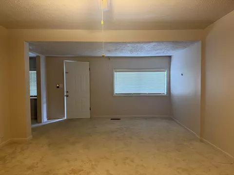 Living - 175 Maggard St, Benham, KY 40807 photo 6 of 14