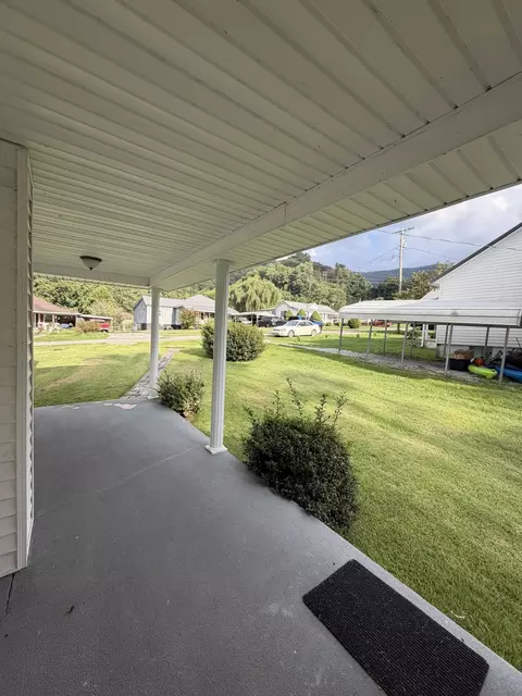 Exterior - 175 Maggard St, Benham, KY 40807 photo 12 of 41