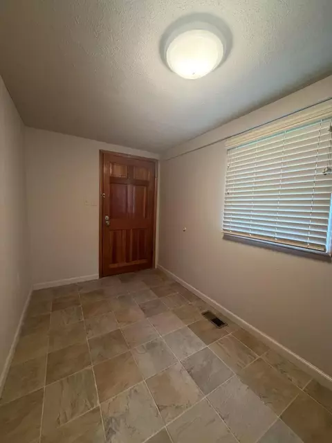 Entry Way - 175 Maggard St, Benham, KY 40807 photo 1 of 1