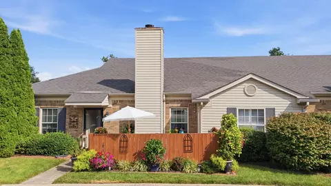 577 Goldon Trophy Trl, Lexington, KY 40514