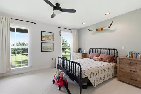 Bedroom - 413 Hackett Pike, Richmond, KY 40475 photo 3 of 5