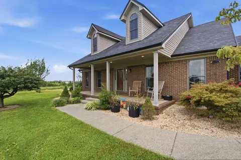 Exterior - 413 Hackett Pike, Richmond, KY 40475 photo 7 of 9