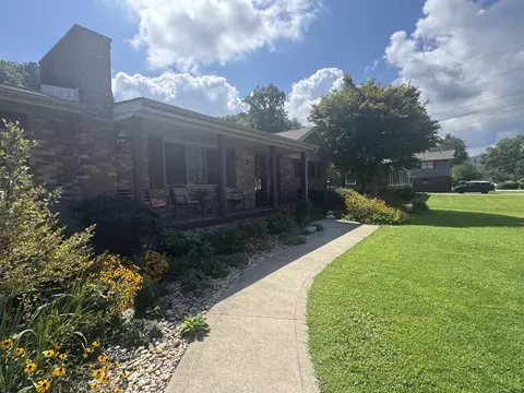 Other - 748 Lakeside Dr, Jackson, KY 41339 photo 2 of 3