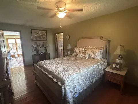 Bedroom - 748 Lakeside Dr, Jackson, KY 41339 photo 1 of 4