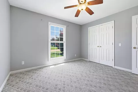 Bedroom - 52 Cambridge Dr, Murray, KY 42071 photo 2 of 3