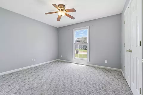 Bedroom - 52 Cambridge Dr, Murray, KY 42071 photo 3 of 3