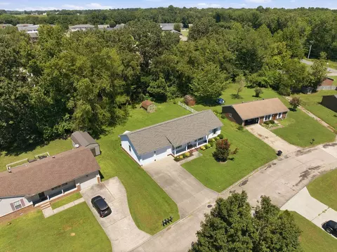 View/Area - 52 Cambridge Dr, Murray, KY 42071 photo 1 of 3