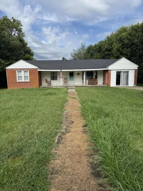 4525 Hustonville Rd, Junction City, KY 40440