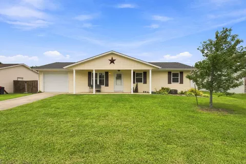 117 S Leawood Dr, Cynthiana, KY 41031