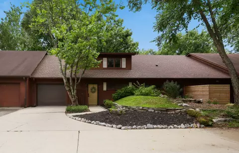 516 Grove Ln, Lexington, KY 40517