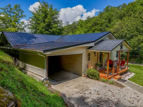 Exterior - 224 Mays Rd, Sandy Hook, KY 41171 photo 8 of 17