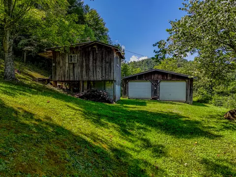 Exterior - 224 Mays Rd, Sandy Hook, KY 41171 photo 15 of 17