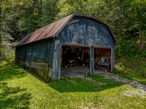 Exterior - 224 Mays Rd, Sandy Hook, KY 41171 photo 7 of 17
