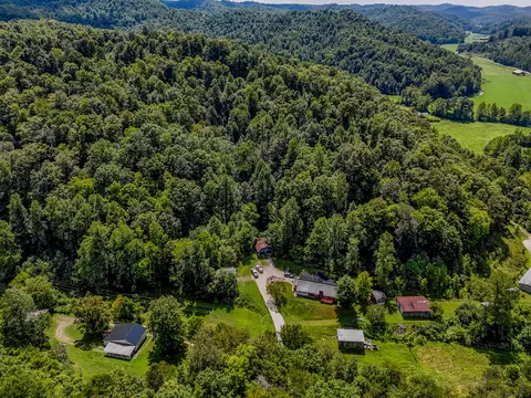 View/Area - 224 Mays Rd, Sandy Hook, KY 41171 photo 2 of 5