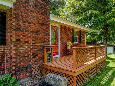 Exterior - 224 Mays Rd, Sandy Hook, KY 41171 photo 14 of 17