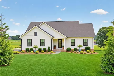 101 Gracelynn Cir, Harrodsburg, KY 40330
