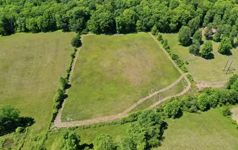 6330 W Laurel Rd, London, KY 40741