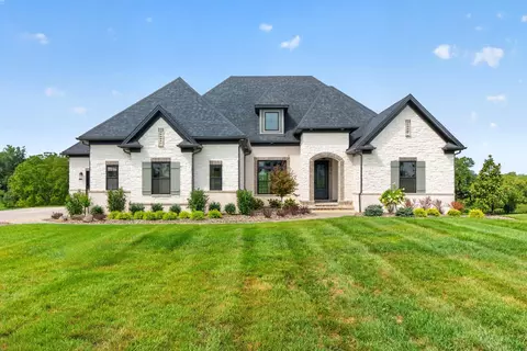 216 Doe Run Rd, Nicholasville, KY 40356