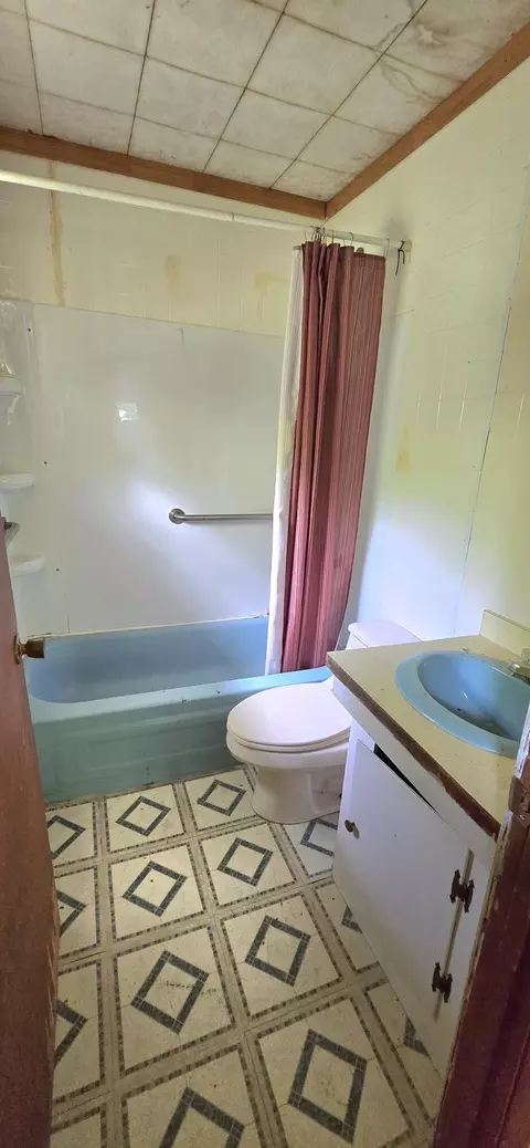 1288 Marsh Creek Rd, Strunk, KY 42649 photo 8