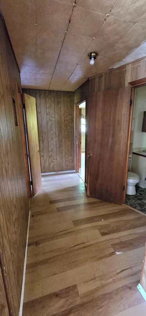 1288 Marsh Creek Rd, Strunk, KY 42649 photo 9