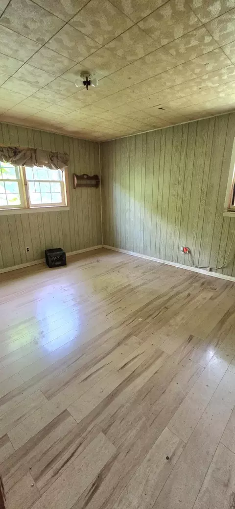 1288 Marsh Creek Rd, Strunk, KY 42649 photo 5
