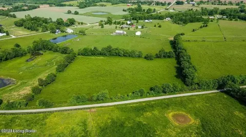 4 Bohannon Rd, Pleasureville, KY 40057