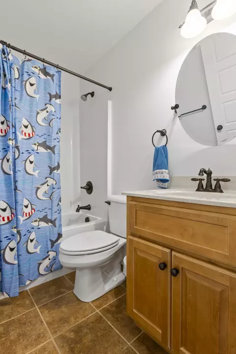 Bath - 171 Coachman Pl, Georgetown, KY 40324 photo 8 of 10