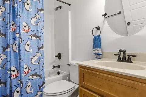 Bath - 171 Coachman Pl, Georgetown, KY 40324 photo 7 of 10