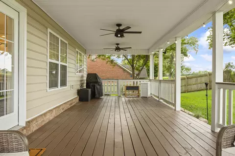 Exterior - 171 Coachman Pl, Georgetown, KY 40324 photo 6 of 7