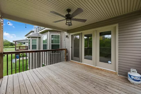 Exterior - 160 Limestone Ln, Georgetown, KY 40324 photo 10 of 11