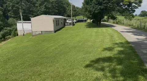Exterior - 566 Ebon Rd, Wellington, KY 40387 photo 3 of 14