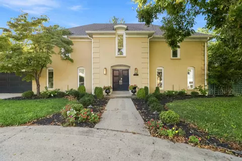 333 Lakeshore Dr, Lexington, KY 40502