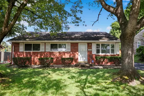 245 Vanderbilt Dr, Lexington, KY 40517