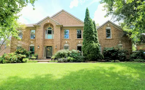 4132 John Alden Ln, Lexington, KY 40504