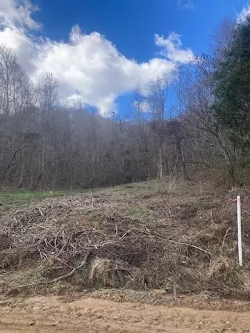 6 Toby Rd, Manchester, KY 40962