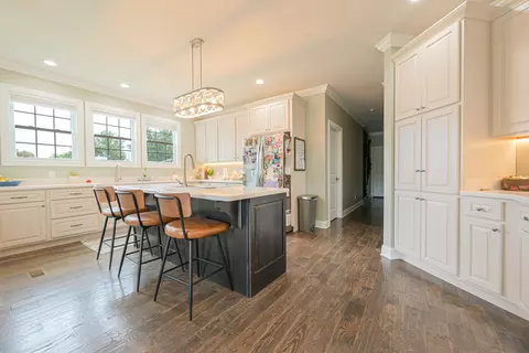 Kitchen - 212 Mccoy Rd, Grayson, KY 41143 photo 2 of 3