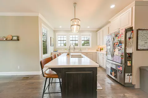 Kitchen - 212 Mccoy Rd, Grayson, KY 41143 photo 3 of 3