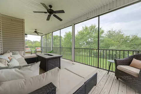 Exterior - 212 Mccoy Rd, Grayson, KY 41143 photo 10 of 14