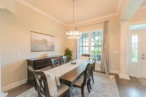 Dining - 212 Mccoy Rd, Grayson, KY 41143 photo 2 of 3