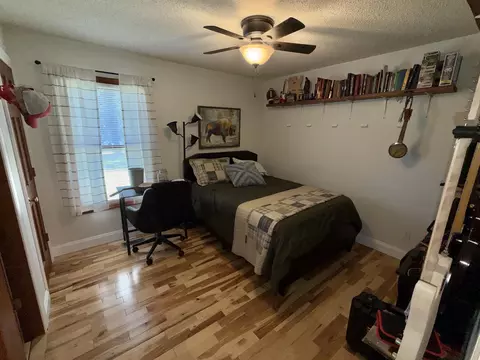 Bedroom - 195 Reece Rd, Mayfield, KY 42066 photo 3 of 3