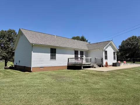 Exterior - 195 Reece Rd, Mayfield, KY 42066 photo 5 of 7