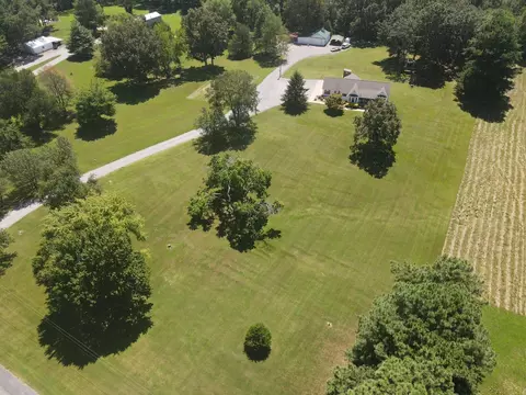 View/Area - 195 Reece Rd, Mayfield, KY 42066 photo 4 of 6