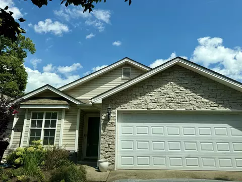 2773 Michelle Park, Lexington, KY 40511