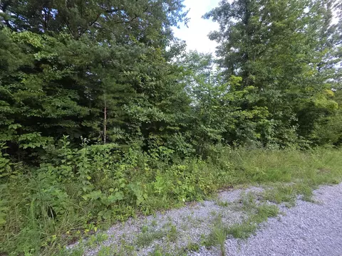 6 Buck Creek Cir, Somerset, KY 42501