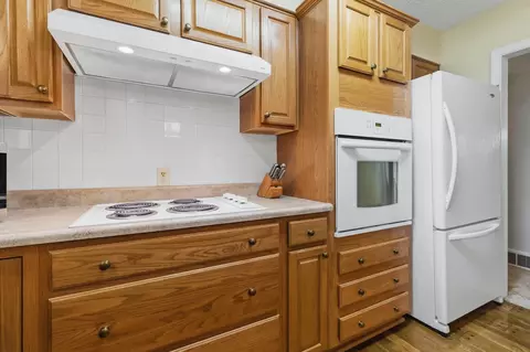Kitchen - 26 Emerald Ln, Corbin, KY 40701 photo 1 of 2
