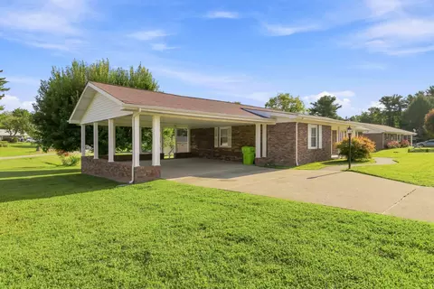 Exterior - 26 Emerald Ln, Corbin, KY 40701 photo 11 of 12