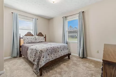 Bedroom - 26 Emerald Ln, Corbin, KY 40701 photo 4 of 12